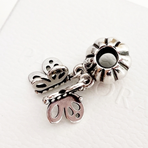 PAIR of Pandora charm dangle " Friends forever " #790531 - Picture 3 of 14